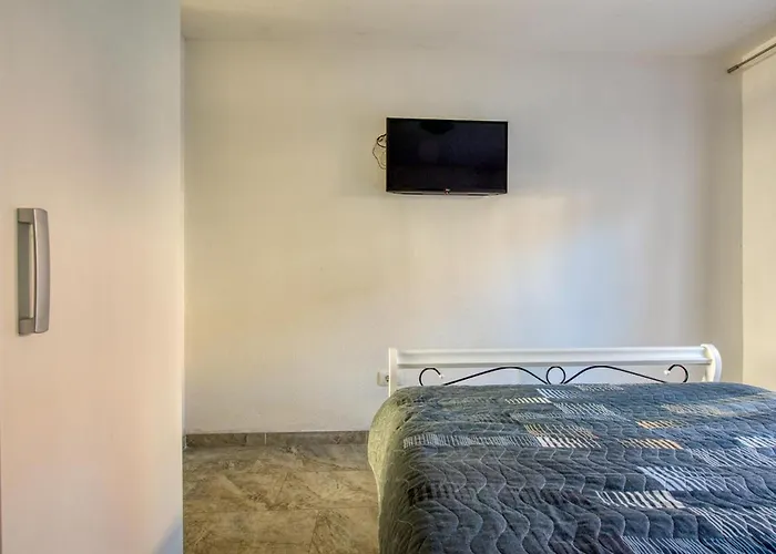 Ina & Ika Gostinjska kuća